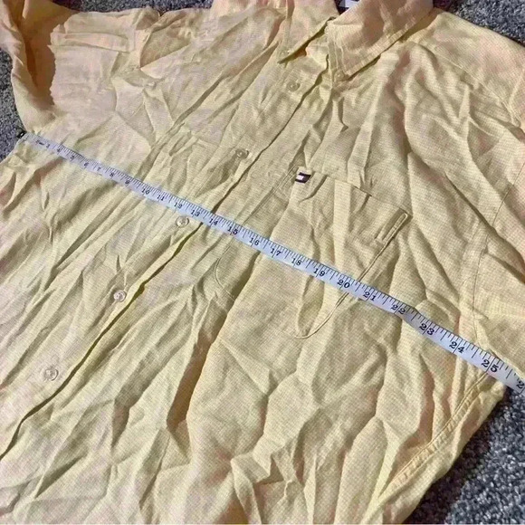 Vintage 90’s Tommy Hilfiger Men's Yellow Plaid Size L Long Sleeve Button Down - Picture 9 of 11